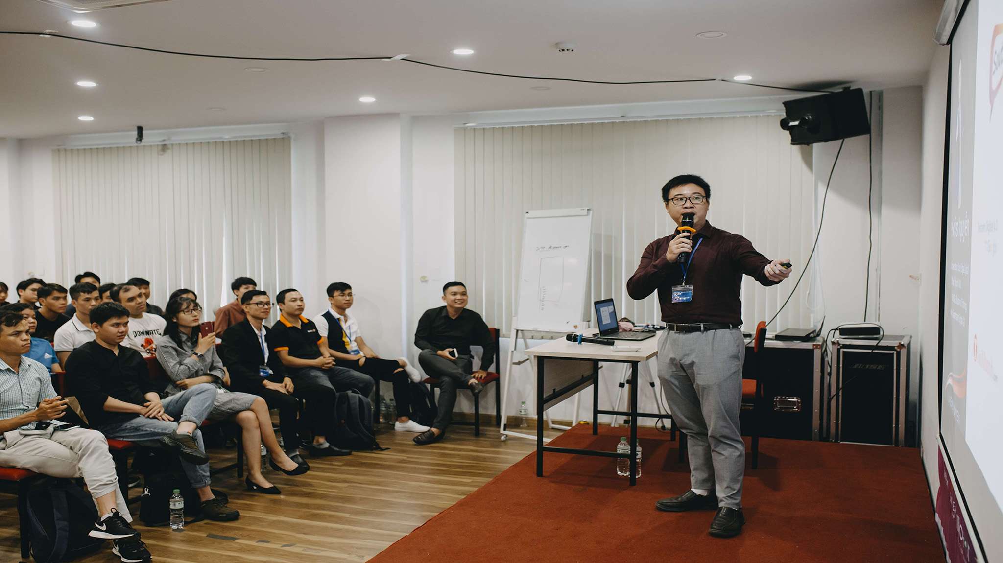 Lavies Nguyễn chia sẻ về Vector trong SEO